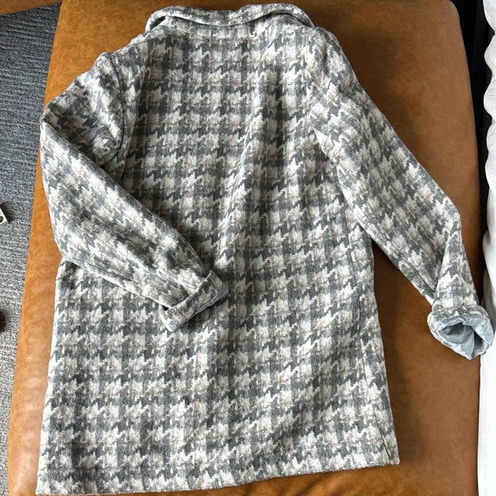 Vici Black And Gray Patterned Jacket - image 3